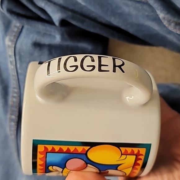 Disney Tigger Mug - Picture 6 of 8